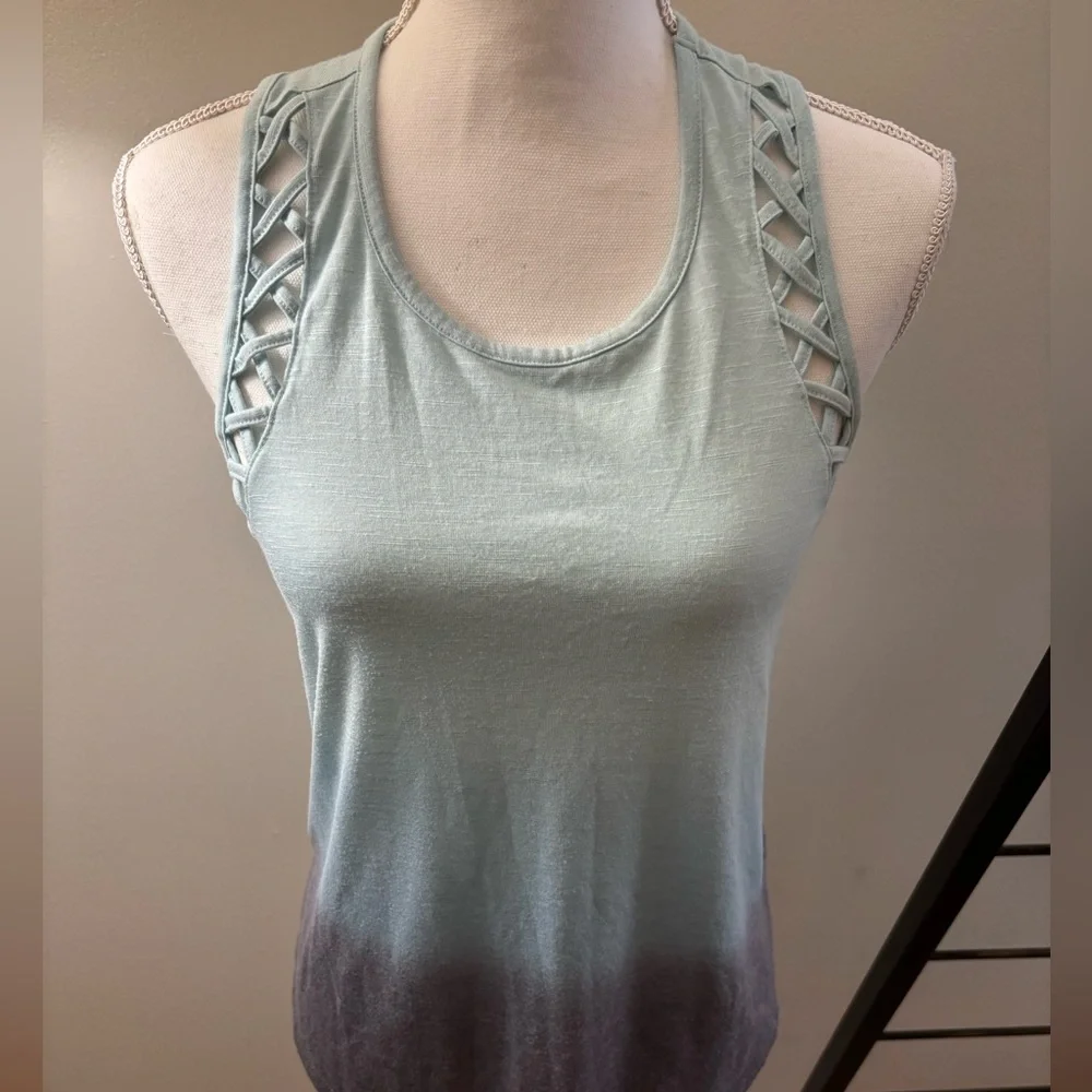 Mudd Sleeveless Tank Top - Blue and Purple Ombre Size Small - Picture 2 of 5